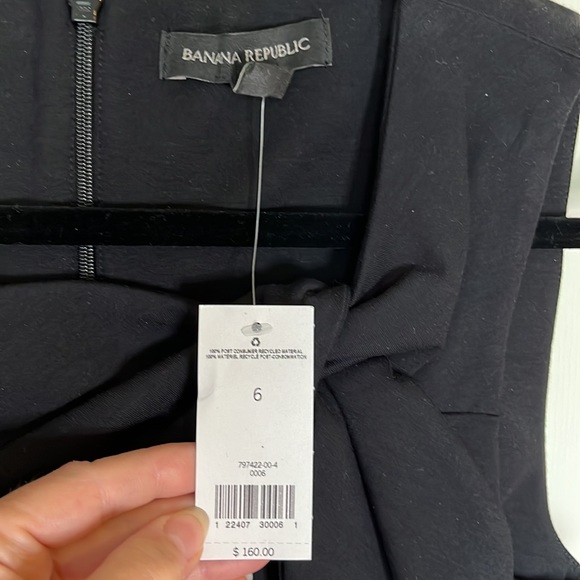 NWT Banana Republic Black sheath style Dress size 6. - Picture 6 of 7